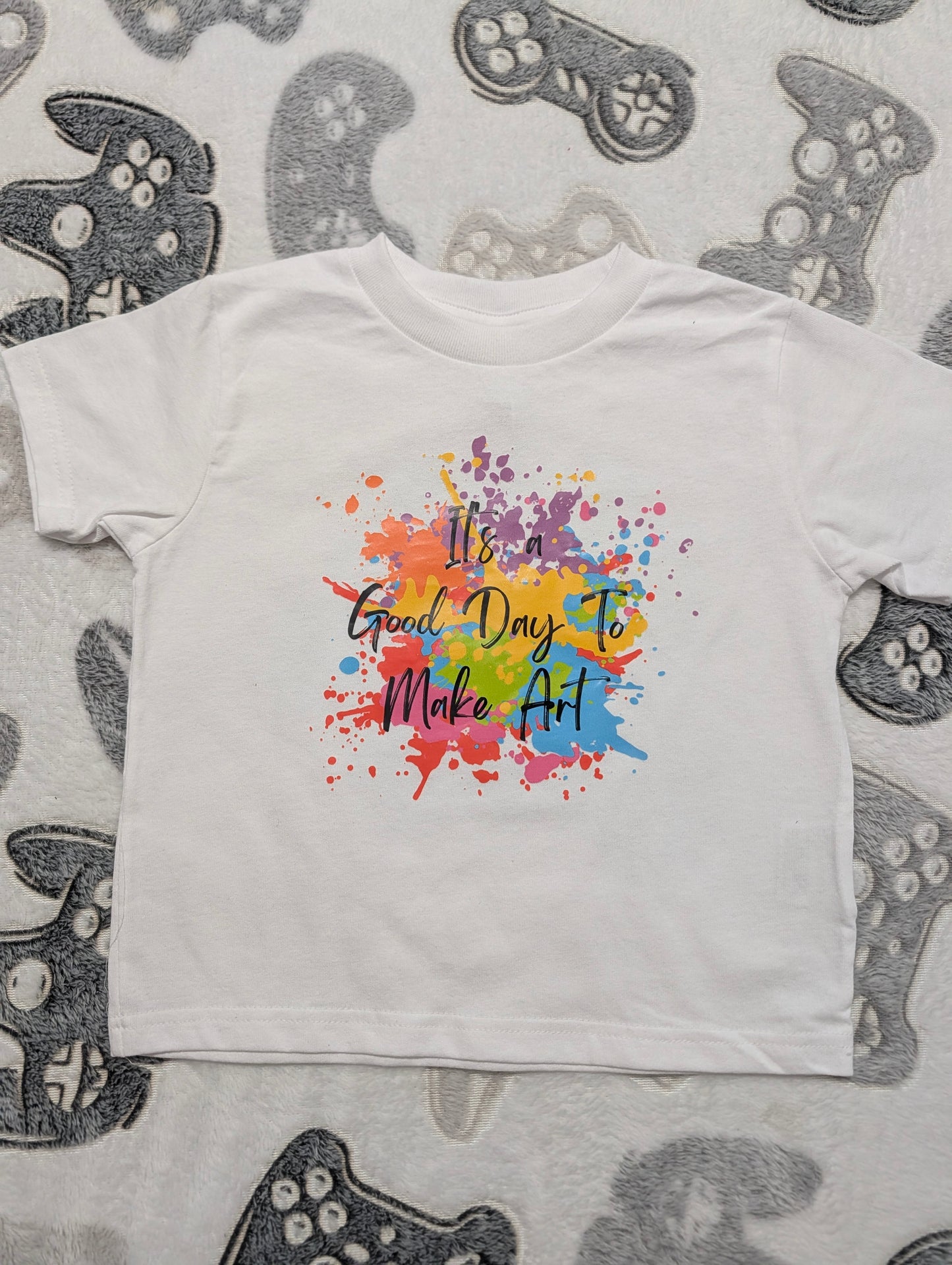 4t Graphic T